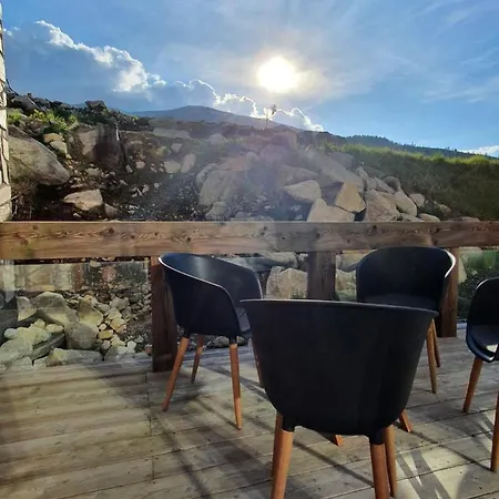 Emma アパート デマノブスカ・ドリーナ